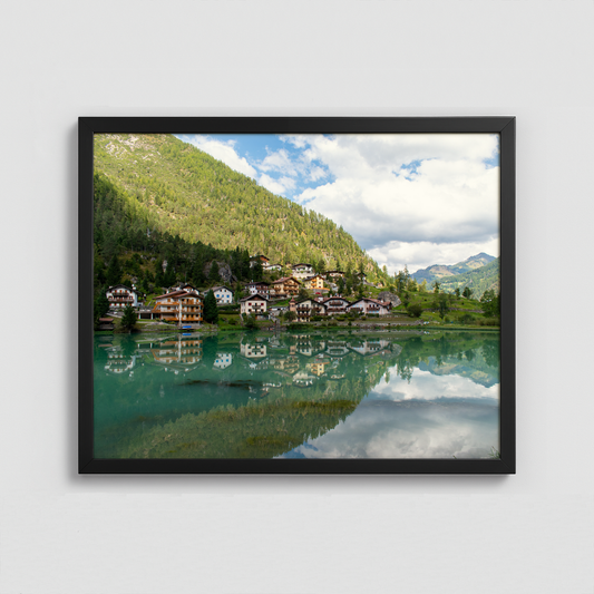 Lakeside village in the mountains - Framed Photo (50x40cm)